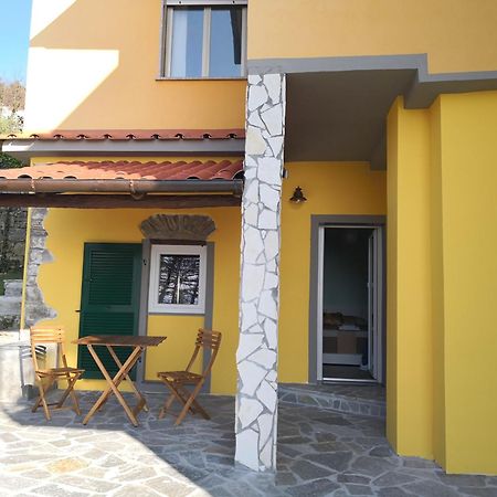 I Tre Grappoli Villa Corniglia Eksteriør bilde