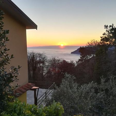 I Tre Grappoli Villa Corniglia Eksteriør bilde