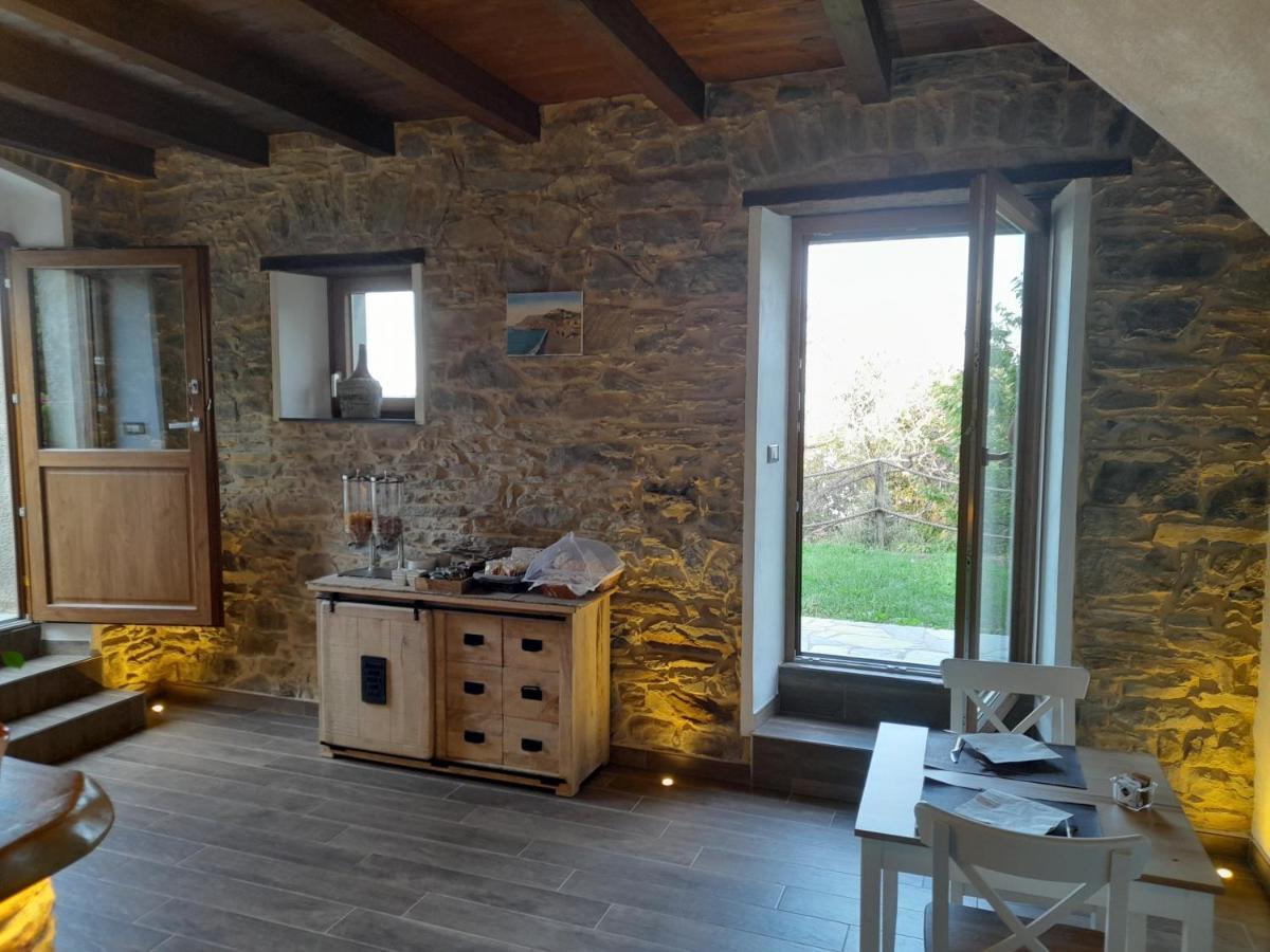 I Tre Grappoli Villa Corniglia Eksteriør bilde