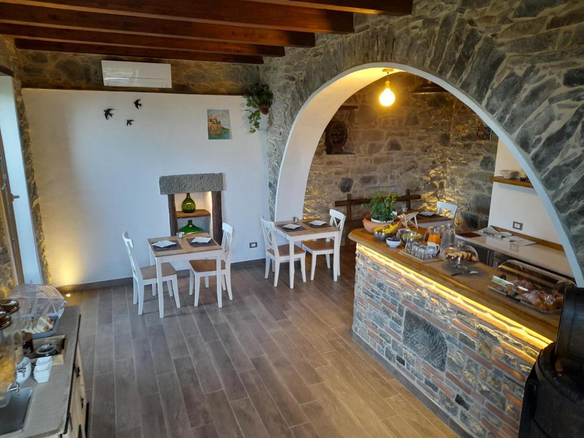 I Tre Grappoli Villa Corniglia Eksteriør bilde