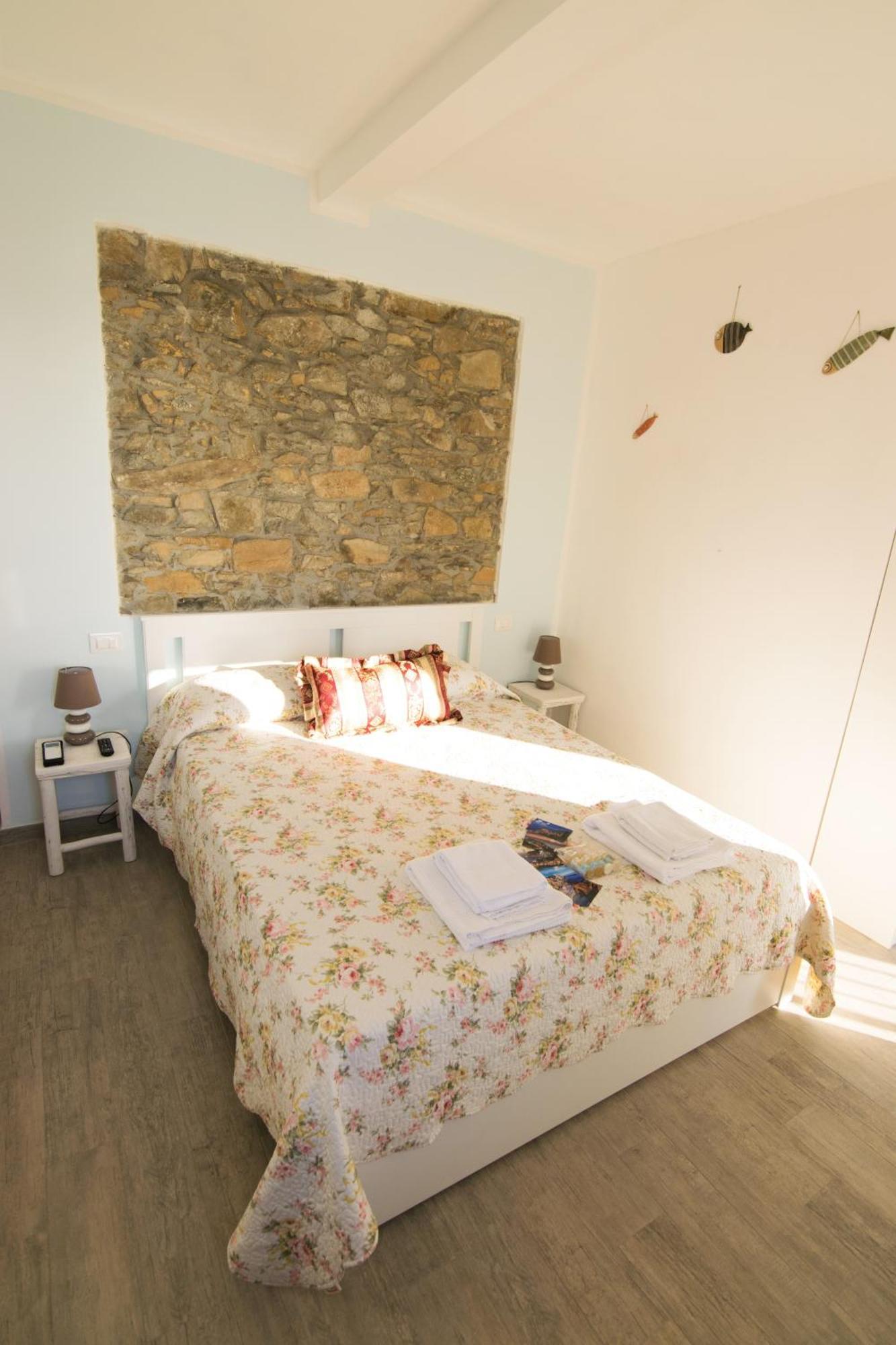I Tre Grappoli Villa Corniglia Eksteriør bilde