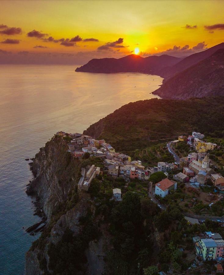 I Tre Grappoli Villa Corniglia Eksteriør bilde